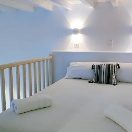 Rania's Mykonos Town